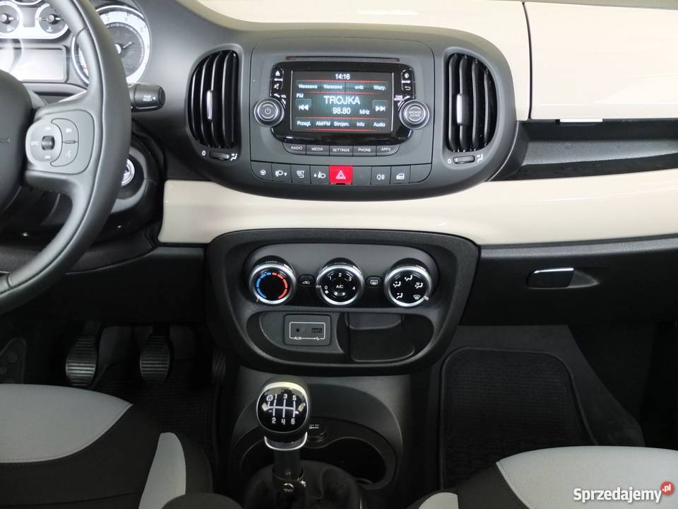 Sprzedam Fiat 500L bezowy Warszawa