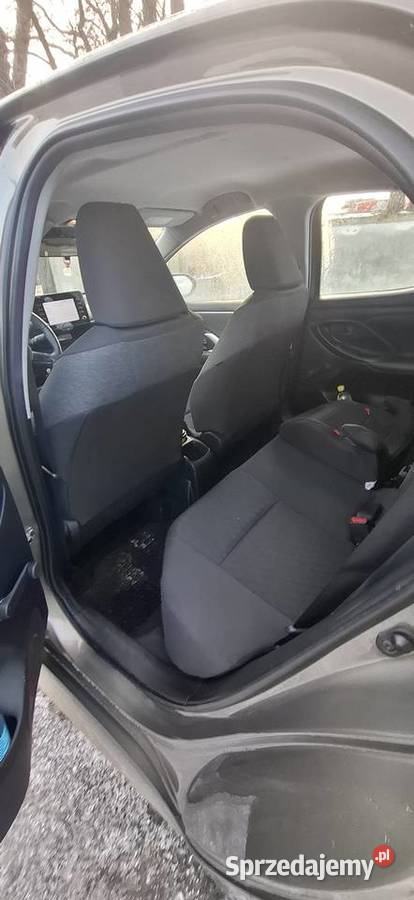 Toyota yaris 2021 15 Benzyna kupiony w polskim salonie Sieradz