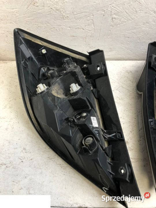 Honda Civic X lampa tył lewa prawa Europa Kozubszczyzna