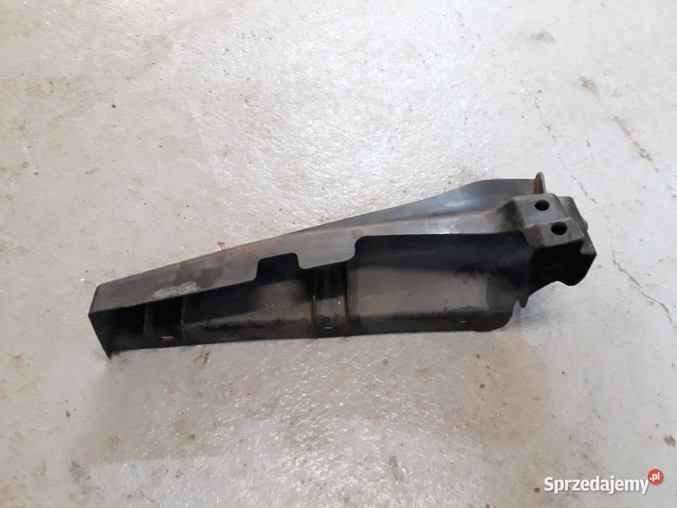 SUBARU LEGACY UCHWYT ZDERZAKA TYŁ PRAWY osobowe Międzychód