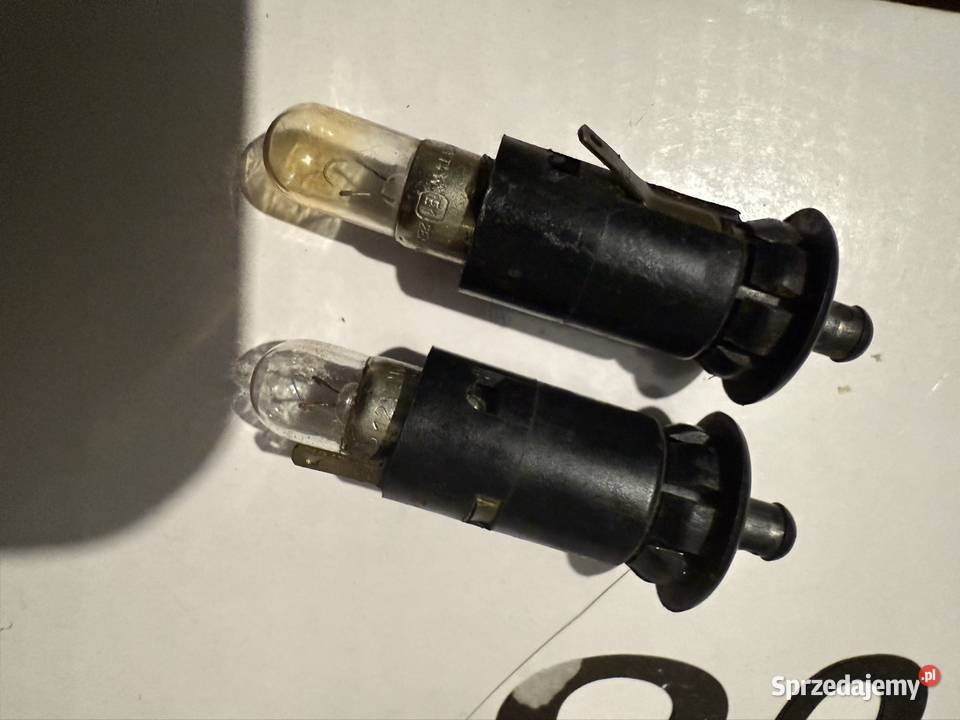 Oświetlenie schowka BMW e21