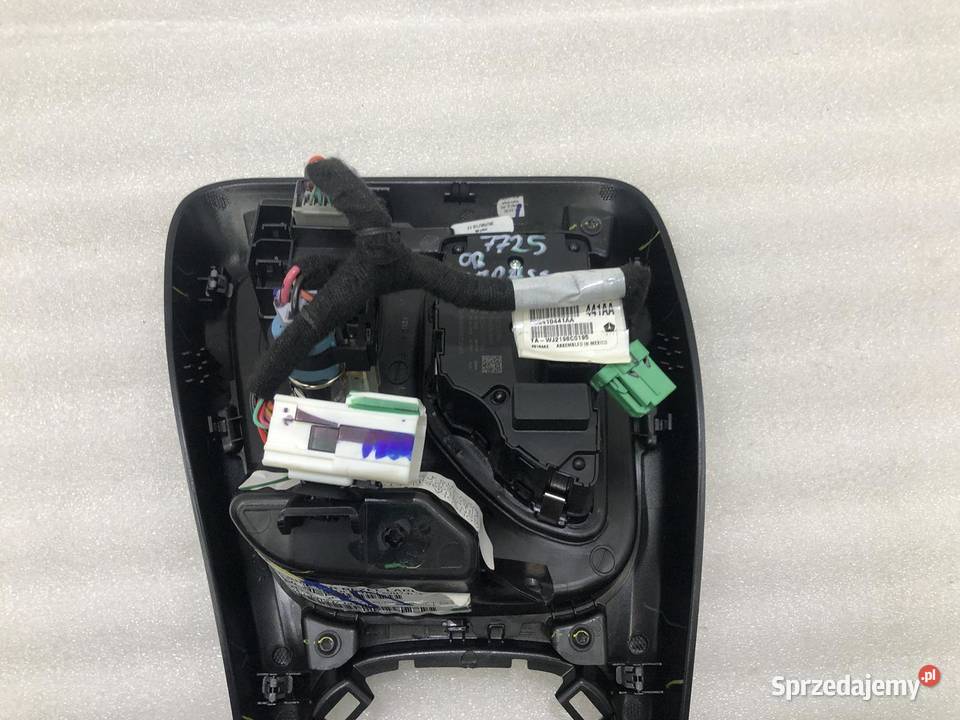 RAMKA DEKOR ZMIANY BIEGÓW JEEP COMPASS