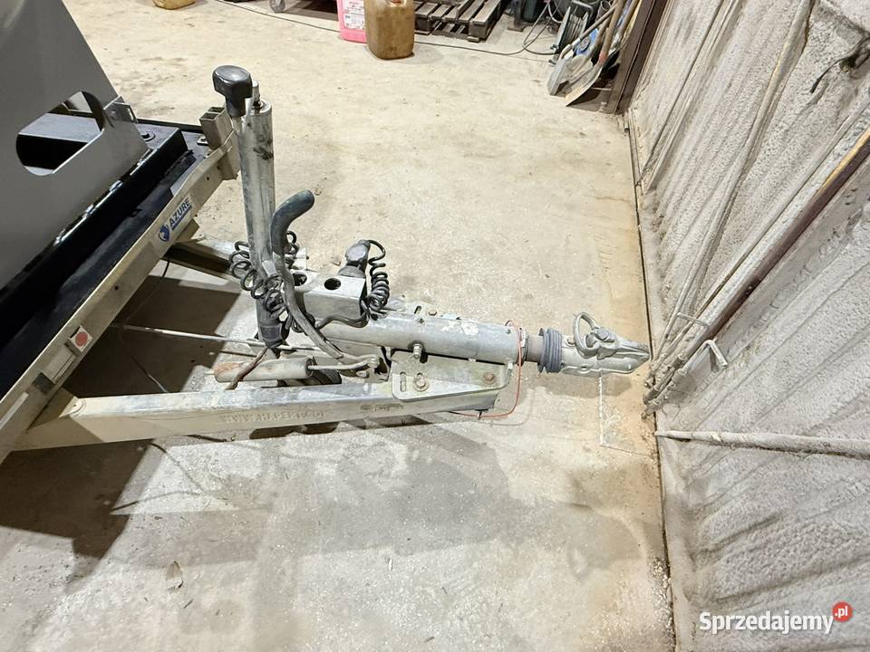 Przyczepa cysterna do bentonitu koparka