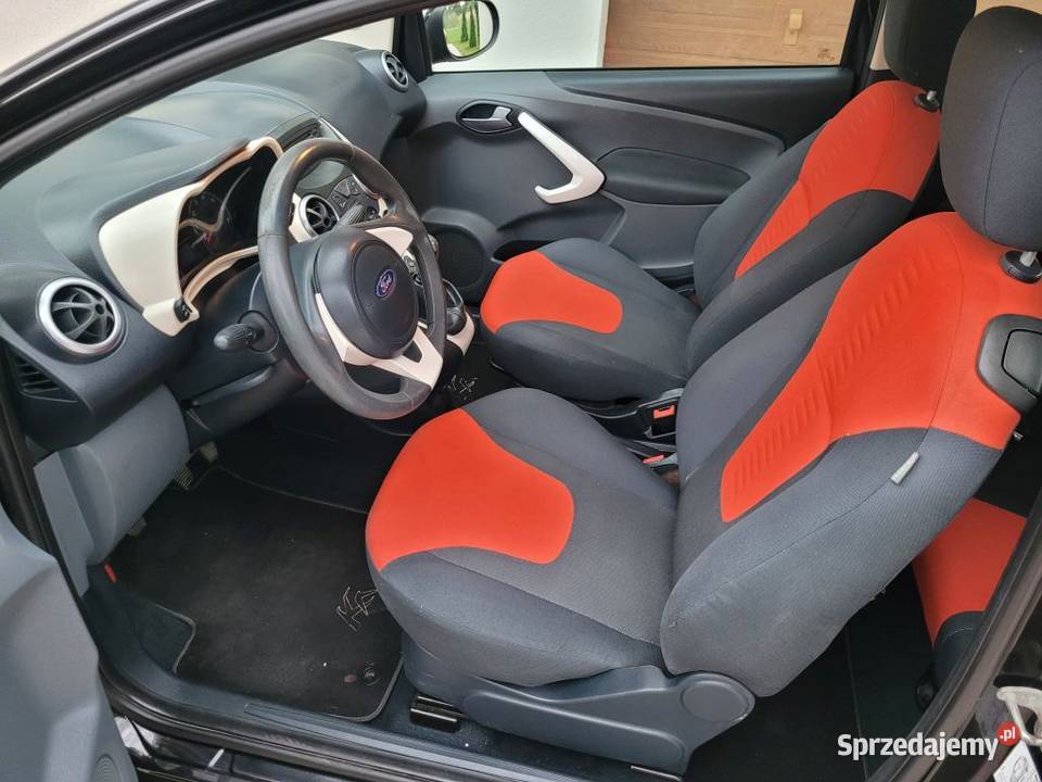 Śliczny Ford Ka Titanium 12 Klima Fiat 500 wspomaganie kierownicy Chybie