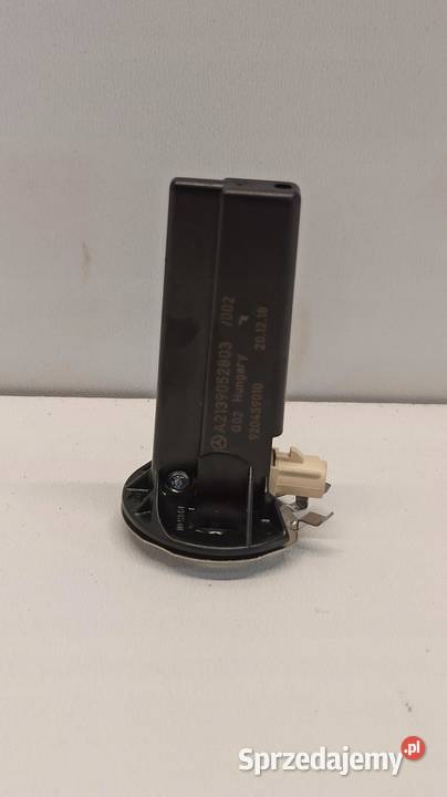 WZMACNIACZ ANTENA RADIA MERCEDES W213 W172 osobowe sprzedam