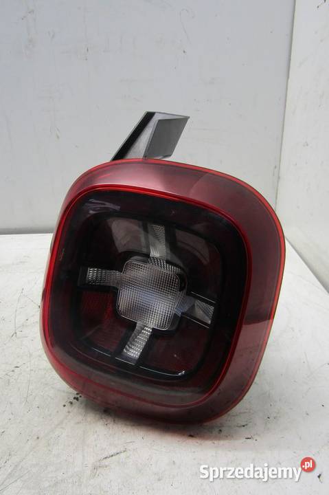 LAMPA PRAWA TYLNA TYŁ DACIA DUSTER II 265503601R Lampy tylne sprzedam