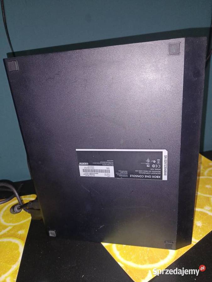 Czytaj OPISXbox one z grą crew 2 sprzedam