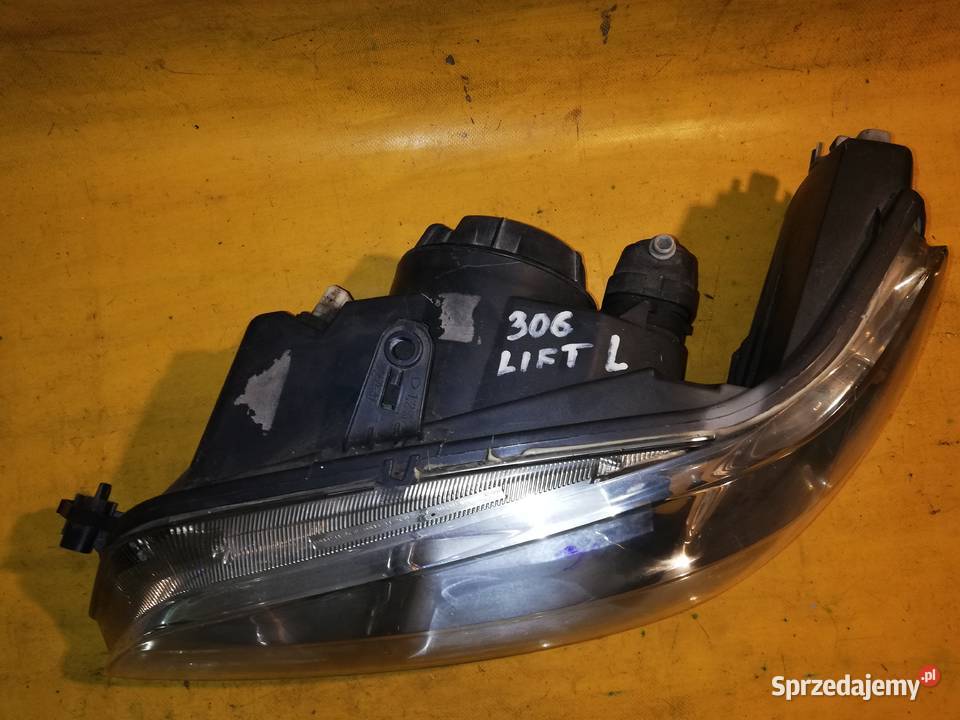 lampa przód lewa Peugeot 306 Lift r9902 Piotrków Trybunalski