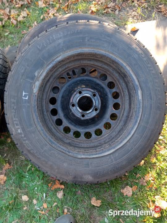 Koła komplet 19565R15 91T zimowe Różan