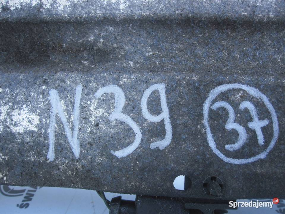 AUDI A5 8T 10r belka zderzaka przód 8K0807113D osobowe