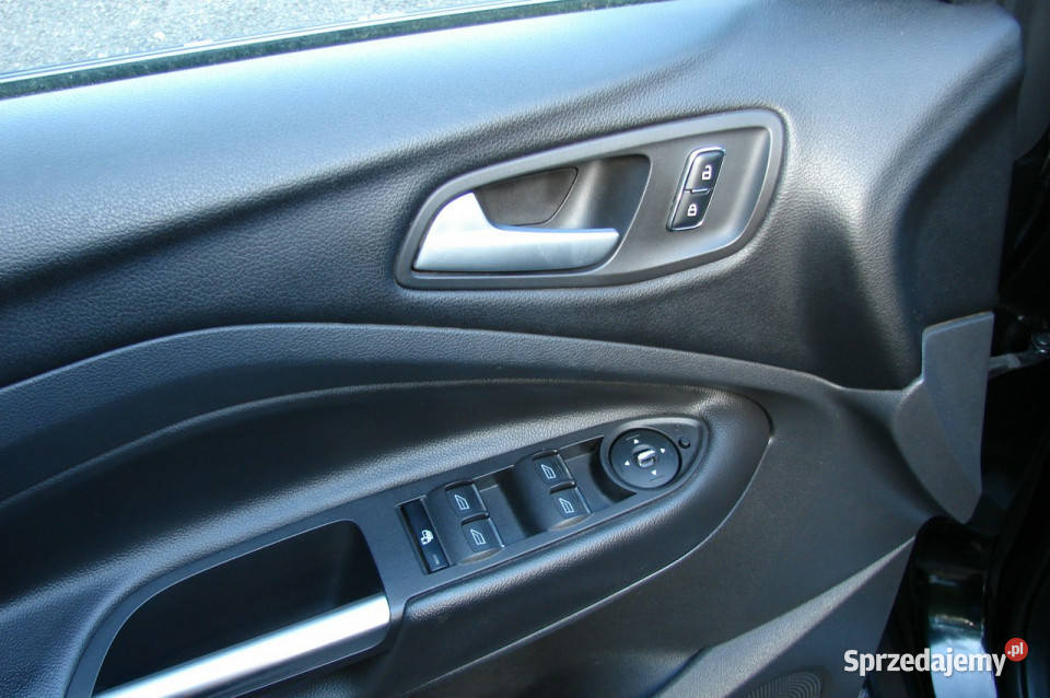 Ford Kuga 20 TDCI 140 4X4 Titanium II 2012 SUV Piła