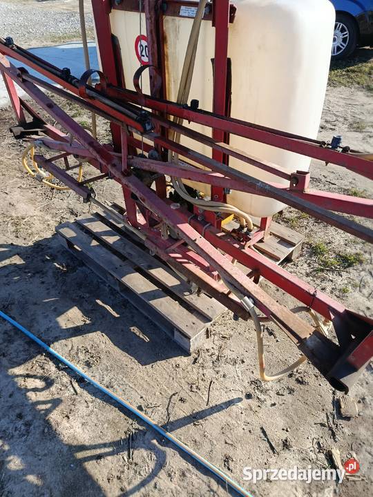 Opryskiwacz pilmet zawieszany 300 litrów Grójec