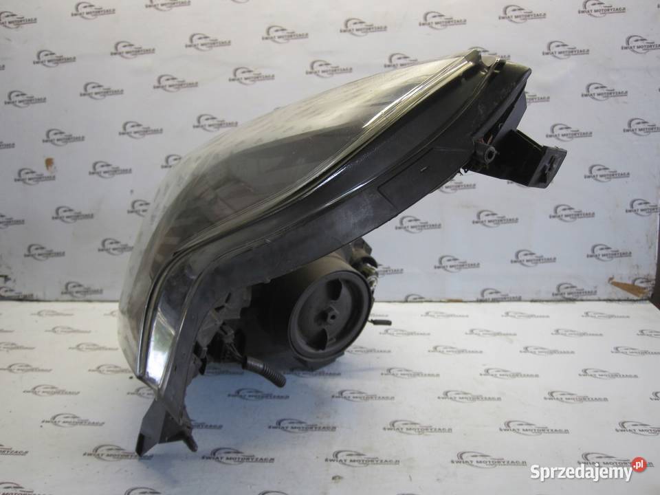 OPEL VIVARO B 16r lampa lewa przód 260603220R świętokrzyskie Kielce