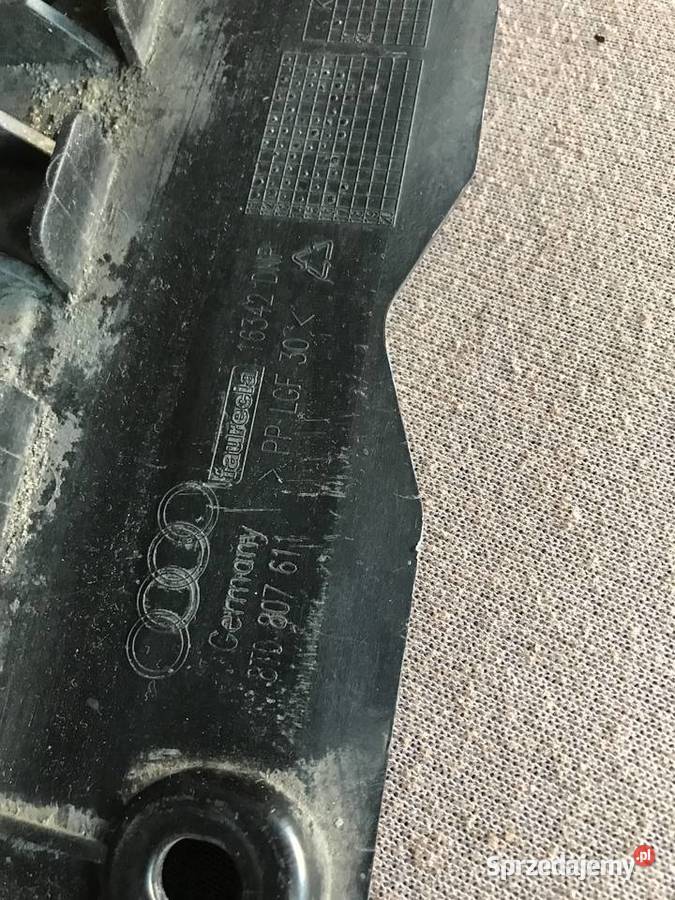 AUDI LIFT PLYTA OSLONA ZDERZAKA PRZOD Mnich