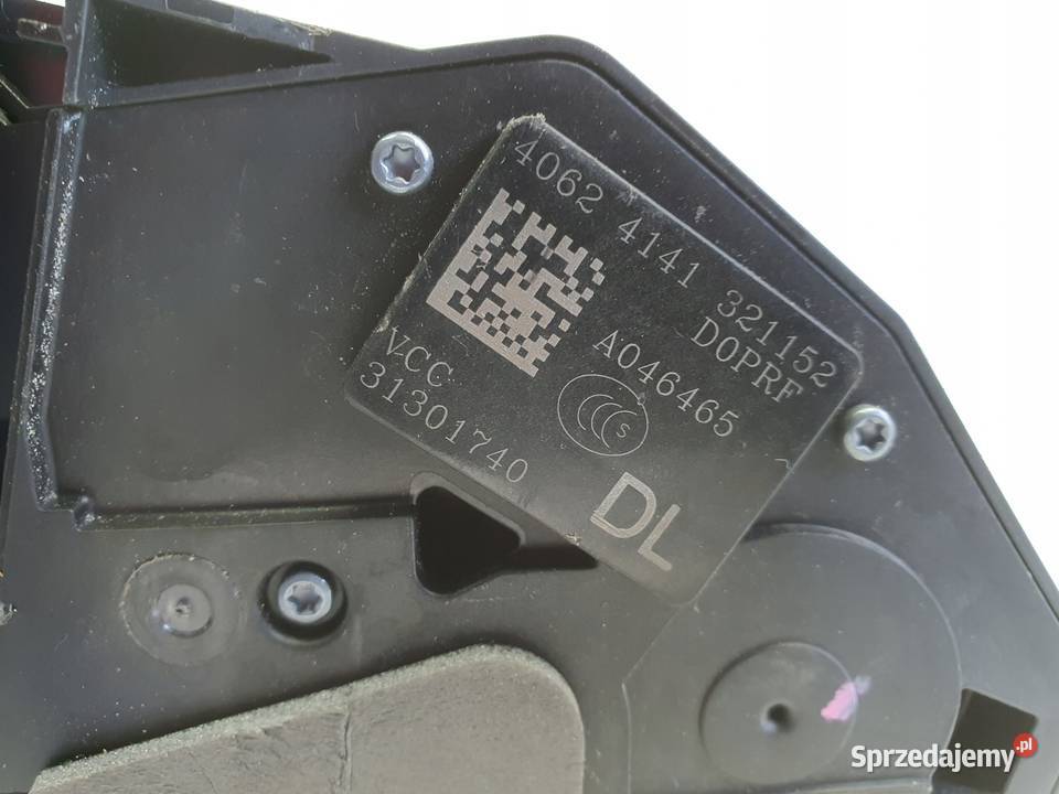 Volvo S60 II V60 ZAMEK DRZWI prawy przód Rudka