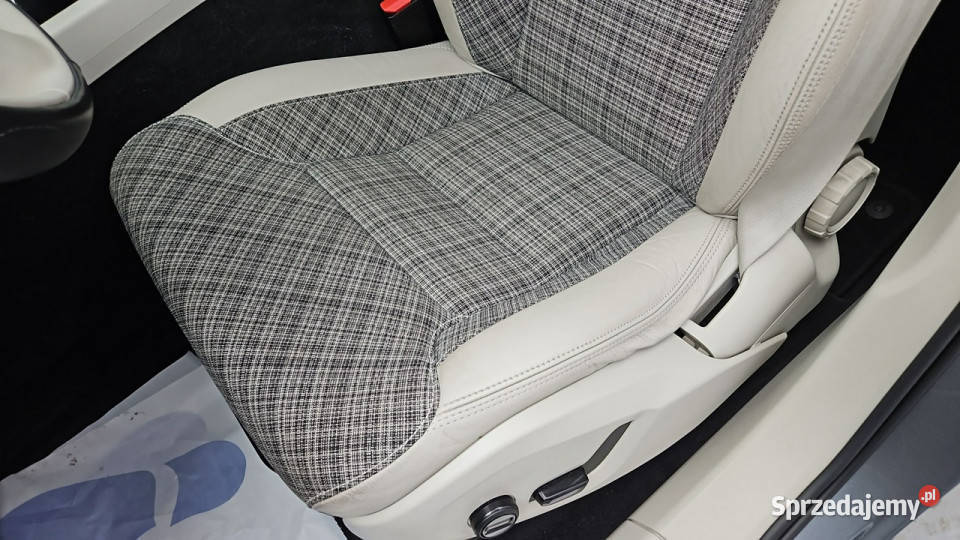 Volvo XC 60 D3 Momentum Pro Z Polskiego Salonu 150KM Warszawa