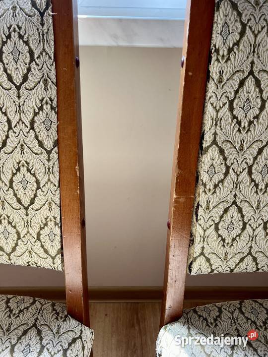 Zestaw 6 drewnianych krzeseł Siedlce sprzedam