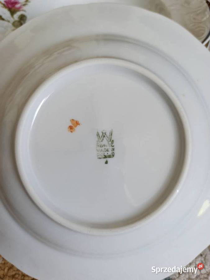 Serwis porcelanowy Wawel w różę chodzieską sprzedam