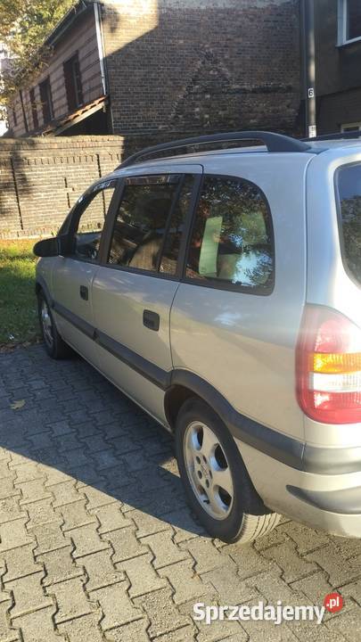 Sprzedam opel Zafira 18 benzyna ABS Siemianowice Śląskie