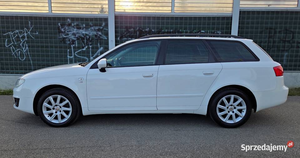 SEAT EXEO ST 20TDI CR 143 2011r BiXenon LED Navi ESP