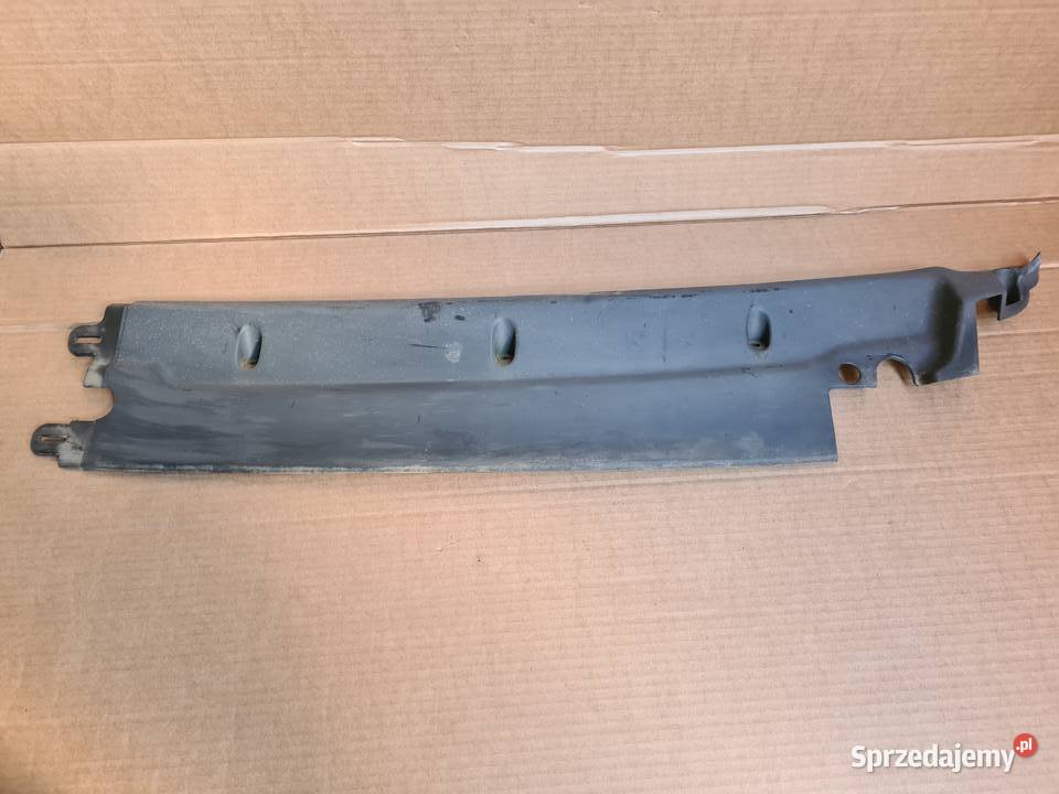 IVECO DAILY 3 9906 listwa osłona podszybia szyby Legnica