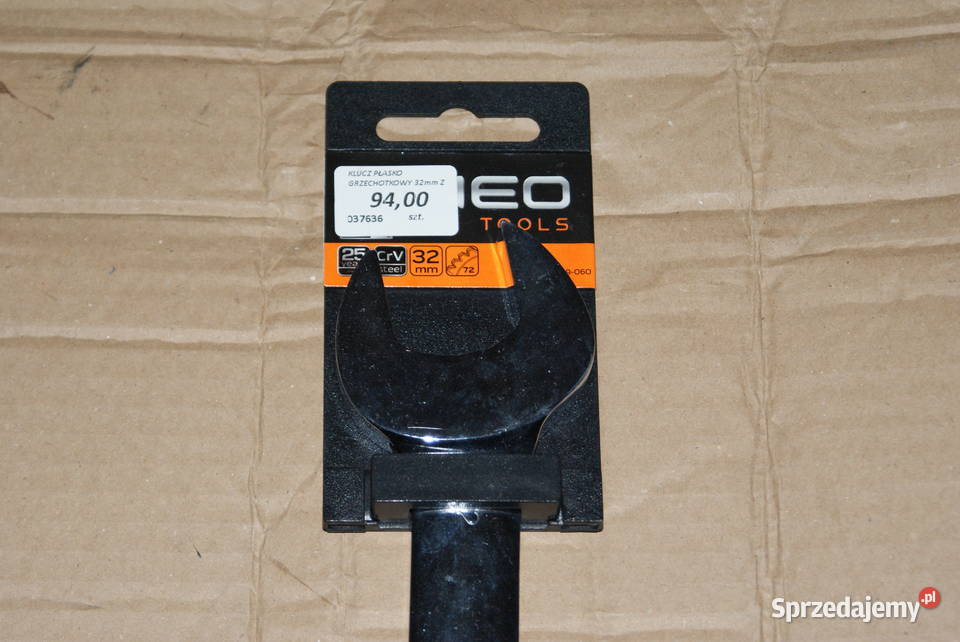 Klucz płasko oczkowy z grzechotką łamany z