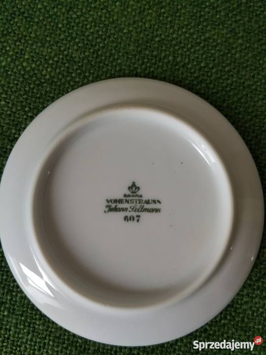 Ozdobna porcelana talerzyk Ropa