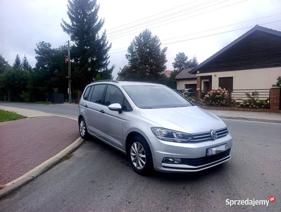 VW Touran 2016rNavi Zamiana 16 diesel VAT marża Legnica
