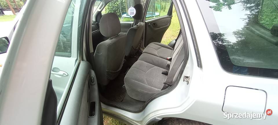 Sprzedam mazda tribute 20 bg