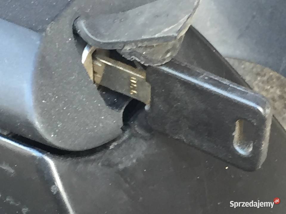 bagażnik mercedes 210 sedan