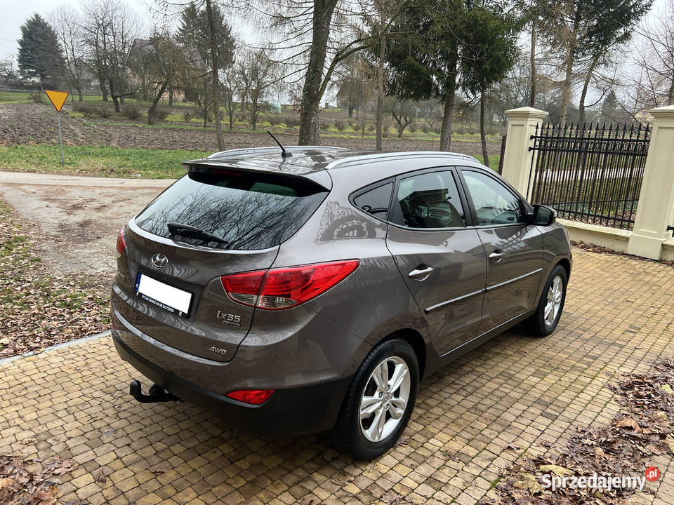 Hyundai ix35 20 CRDi 136 4WD 4x4 Premium szary Nowa Słupia sprzedam