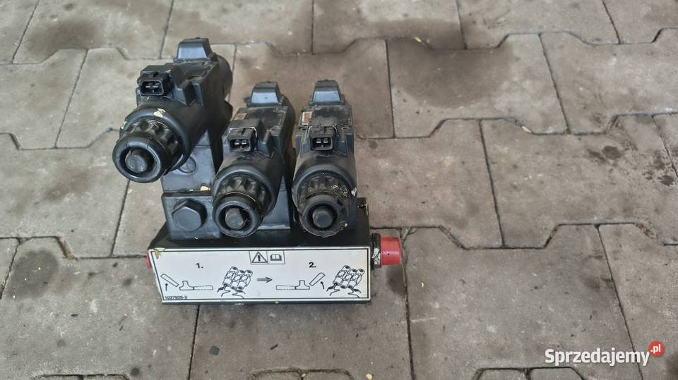 Elektrozawór Rozdzielacz hydrauliczny Wozidło Staszów
