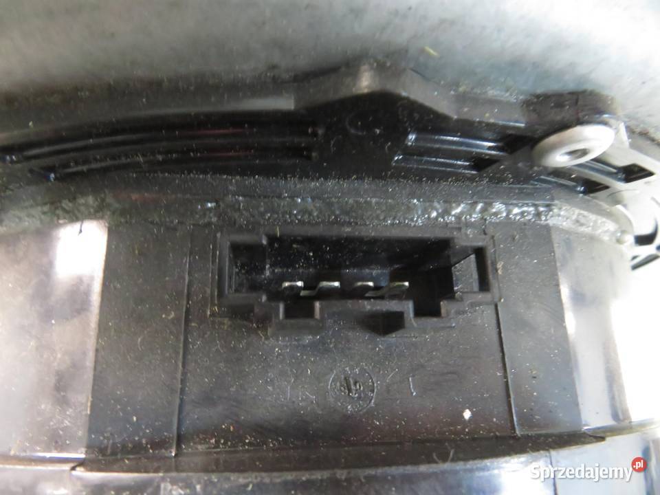 PODNOŚNIK SZYBY PRAWY PRZEDNI VW CADDY III