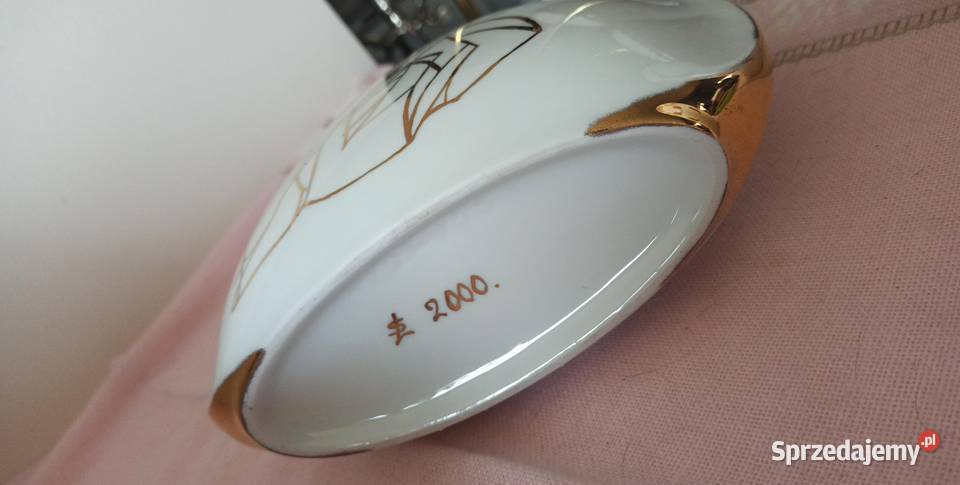 Wazon ze złotym liściem
Syg SL 2000 Na białej Gdańsk sprzedam