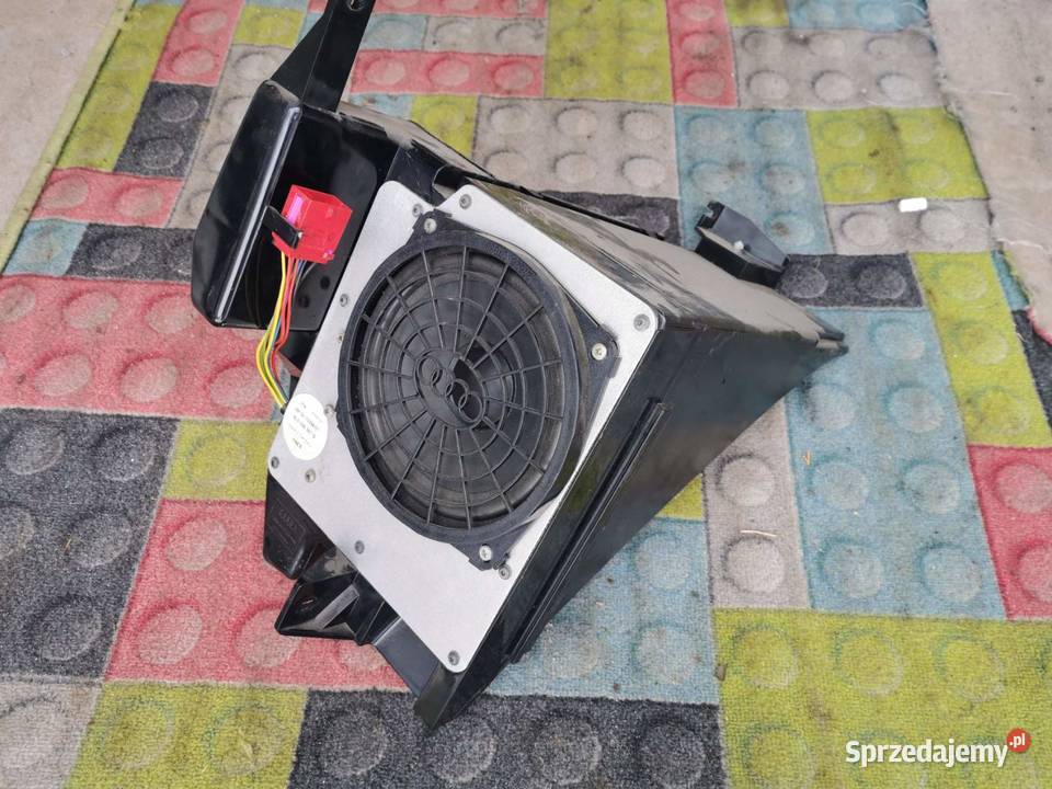 SUBWOOFER GŁOŚNIK 8L0035381G AUDI A3 8L oryginał Pionki