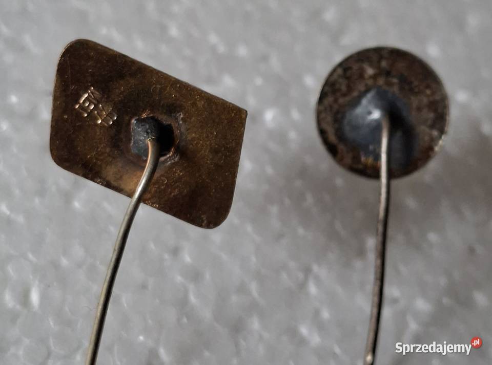 przypinki LOTu Warszawa