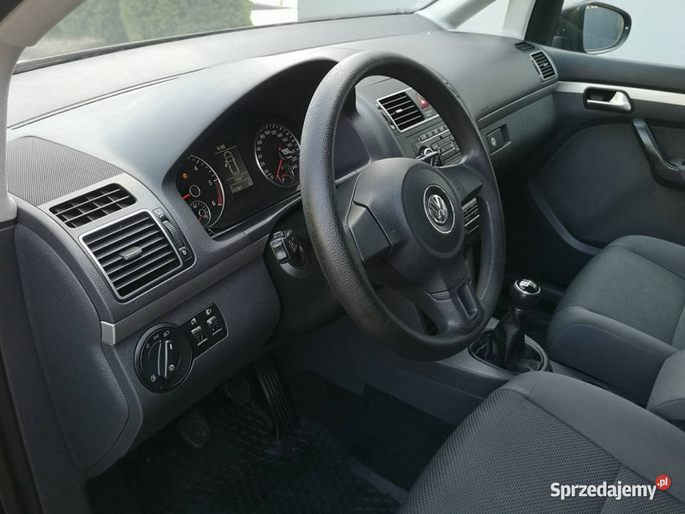 Volkswagen Touran 16 TDI 105 Klimatronic Isofix dolnośląskie Strzegom sprzedam