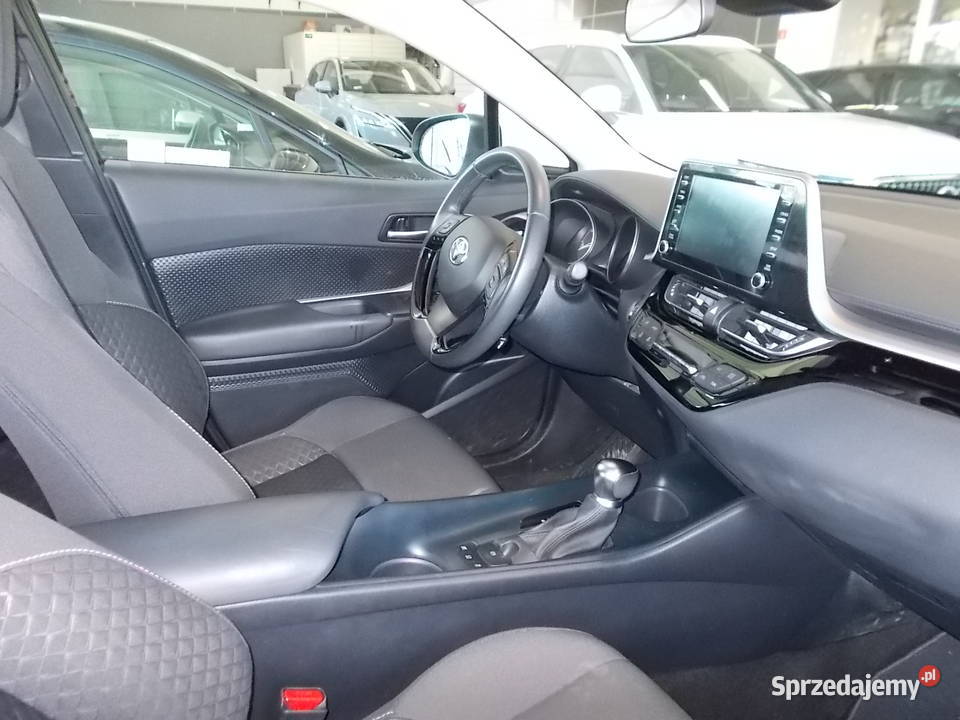 TOYOTA CHR 18 benzhybrydaAutomat salon Polska pierwszy właściciel Dębica sprzedam