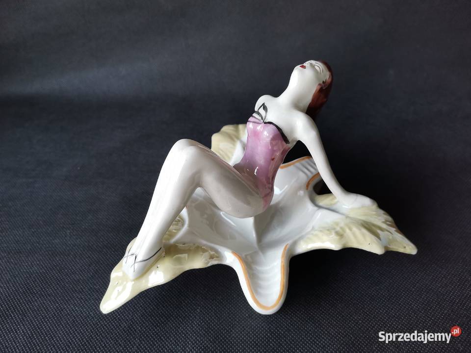 Stara popielniczka Kobieta na Liściu porcelana śląskie Katowice