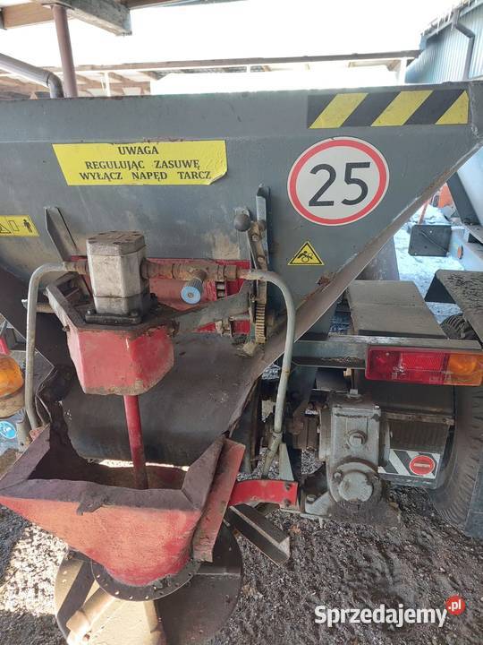 Wapniarka jednoralerzowa ładowność 15 tony Rozsiewacze nawozów Żyrardów