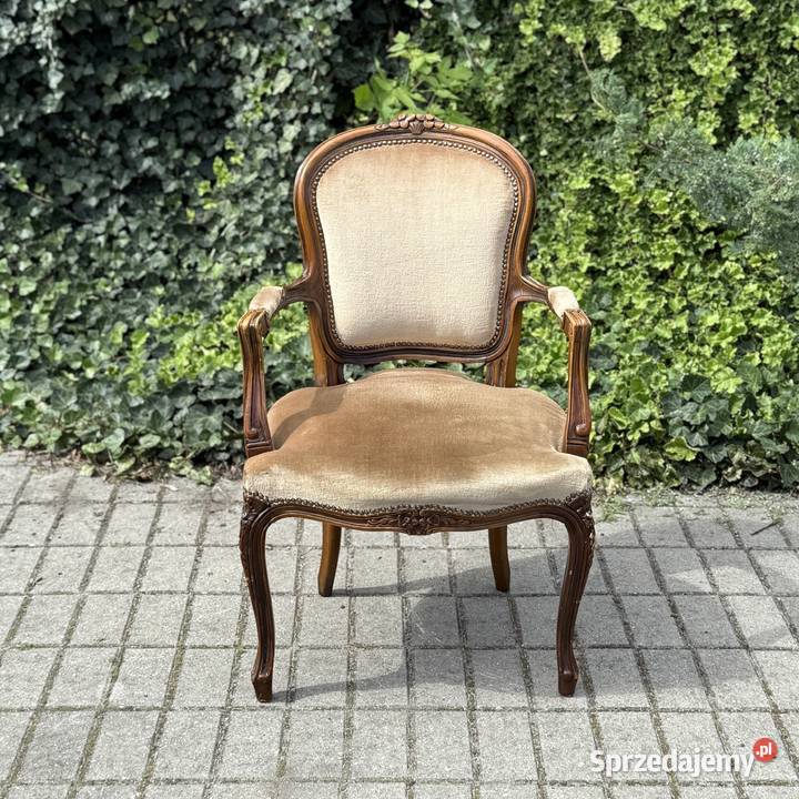 ARTexpert Wygodny Pałacowy fotel Ludwik welur Antyki, Sztuka, Kolekcje