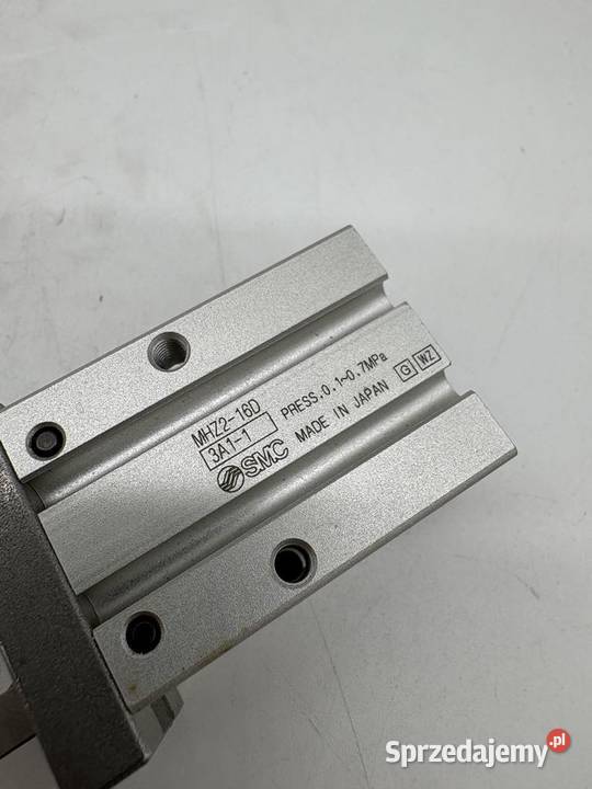 SMC MHZ216D Chwytak równolegly