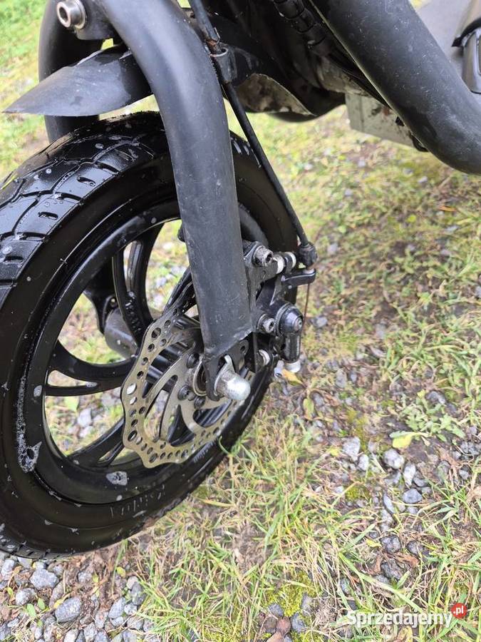 Hulajnoga elektryczna z siodełkiem WTEC Billar Chorzów