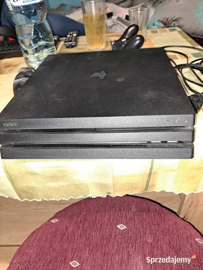 Konsola Playstation 4 Pro 1 TB Pad Okablowanie 7 Siedlików