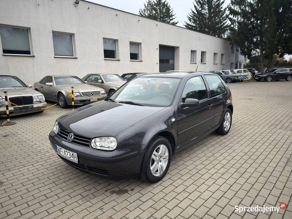 VW Golf IV 19 TDI z ciekawą historia sam aluminiowe felgi łódzkie