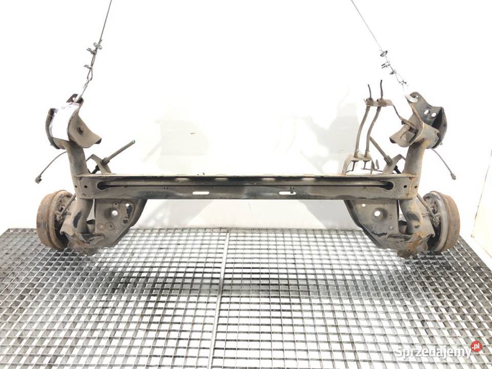 BELKA TYŁ RENAULT CLIO IV Hatchback TYLNA sprzedam