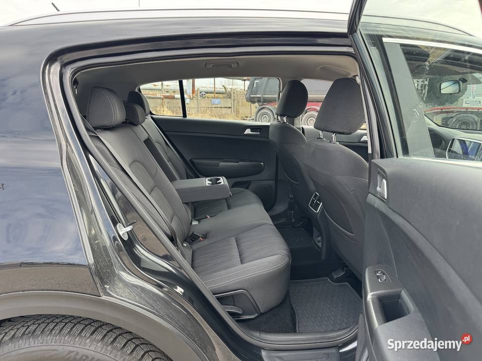 Kia Sportage 16 BENZYNA Klimatyzacja Nawigacja gniazdo USB Konin