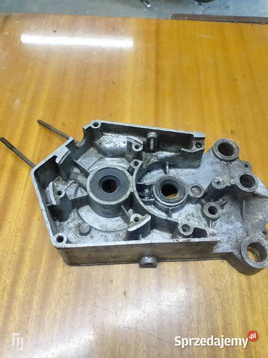 Lewy karter 023 Komar motorynka