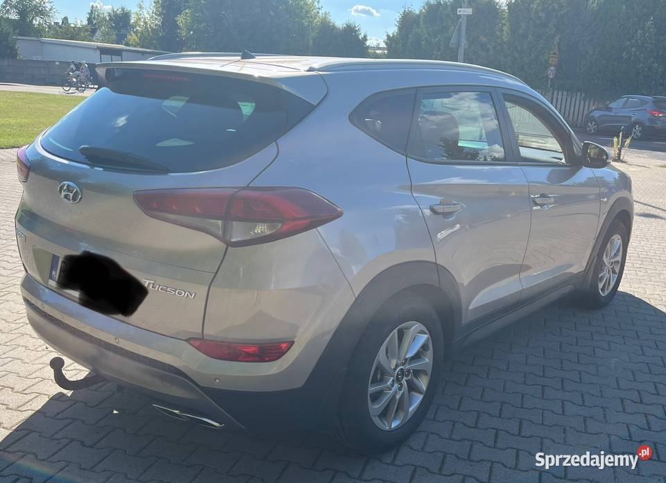 Hyundai Tucson 20 136 bezwypadek Polska faktura kurtyny powietrzne Poznań sprzedam