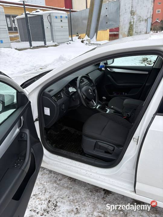 Skoda Octavia 3 FL Polski Salon Bezwypadkowa czujnik zmierzchu Łomża